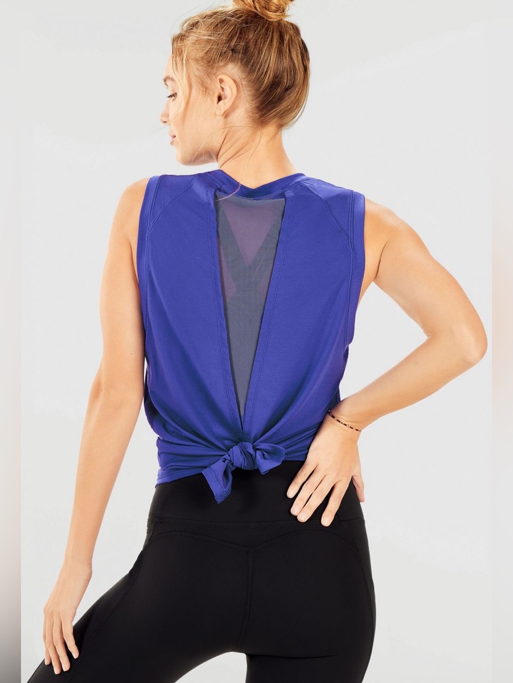 Fabletics Monet V-Back Tie Active Tank XXS